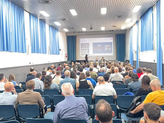 Oggi formazione degli operatori SAMOT sede di Palermo sulla procedura delle trasfusioni a domicilio. Un importante momento di confronto tra tutti i professionisti sulla opportunità e sui limiti di questo importante atto terapeutico.